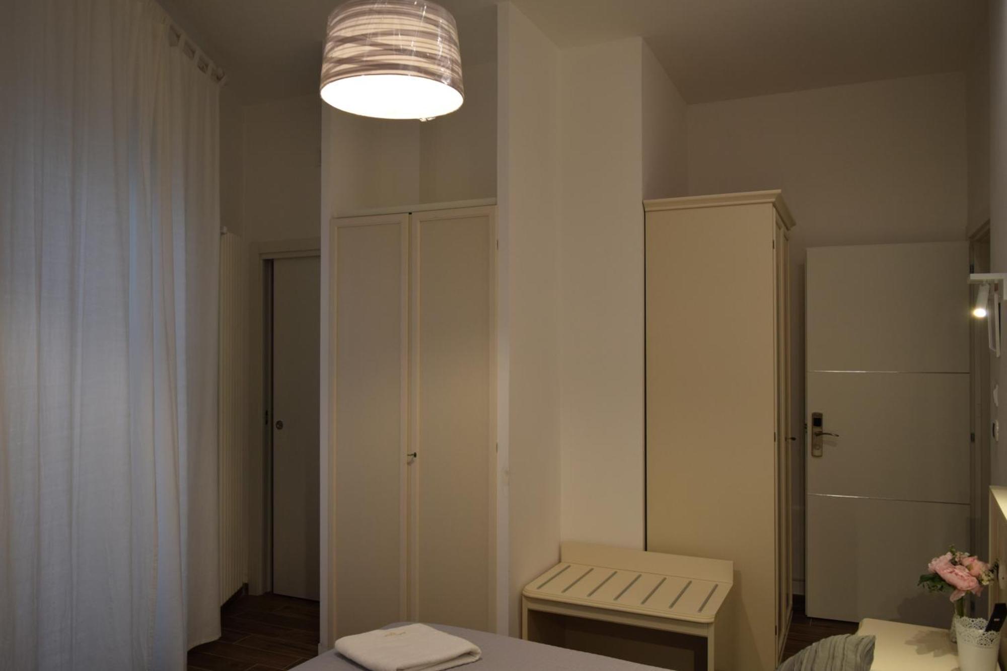 Domus Al Corso Con Servizio B&B Canosa di Puglia Exterior photo