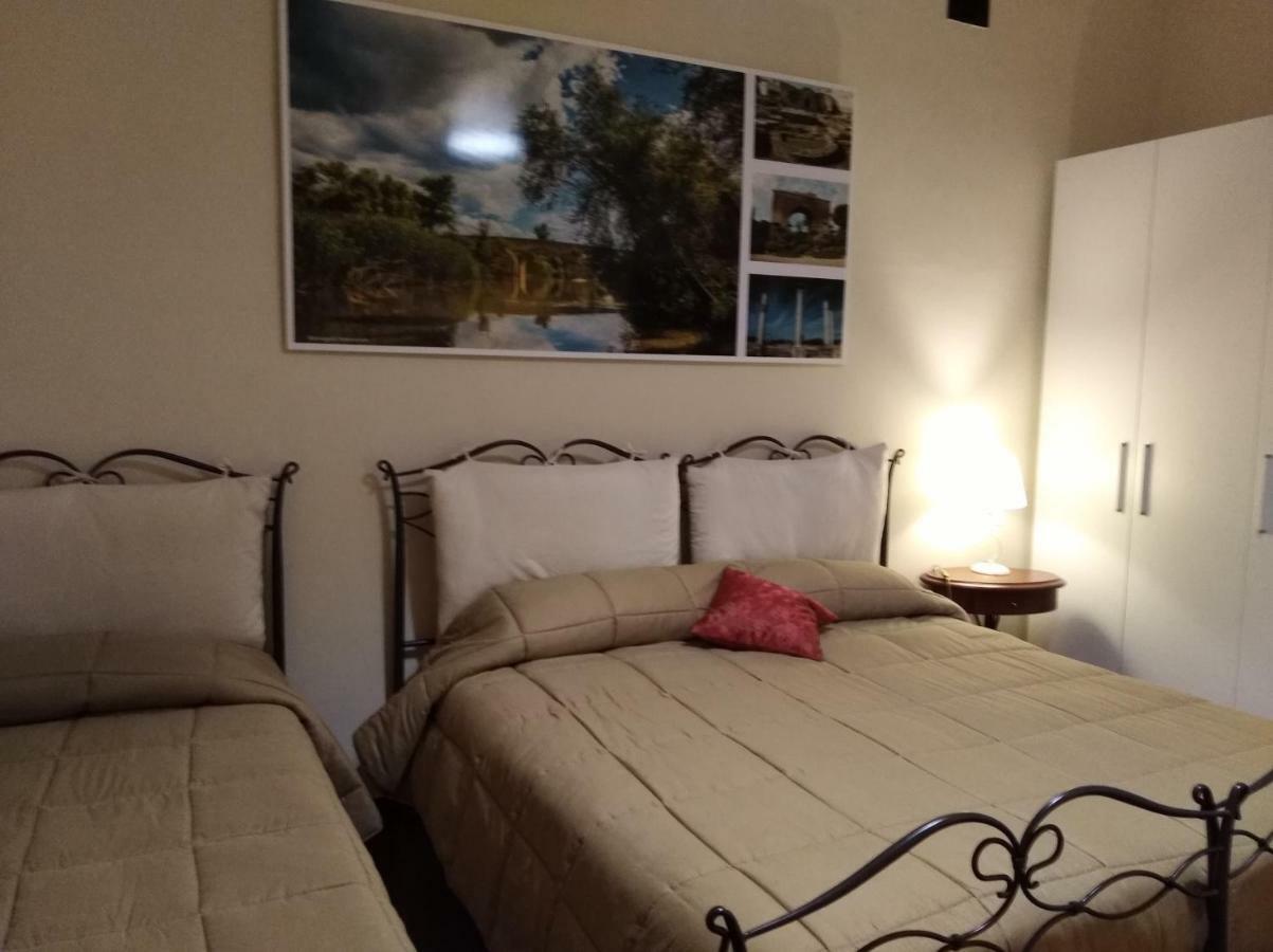 Domus Al Corso Con Servizio B&B Canosa di Puglia Exterior photo